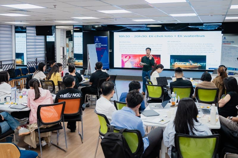 Học viên trong chương trình đào tạo doanh nghiệp của Talent Connect Plus